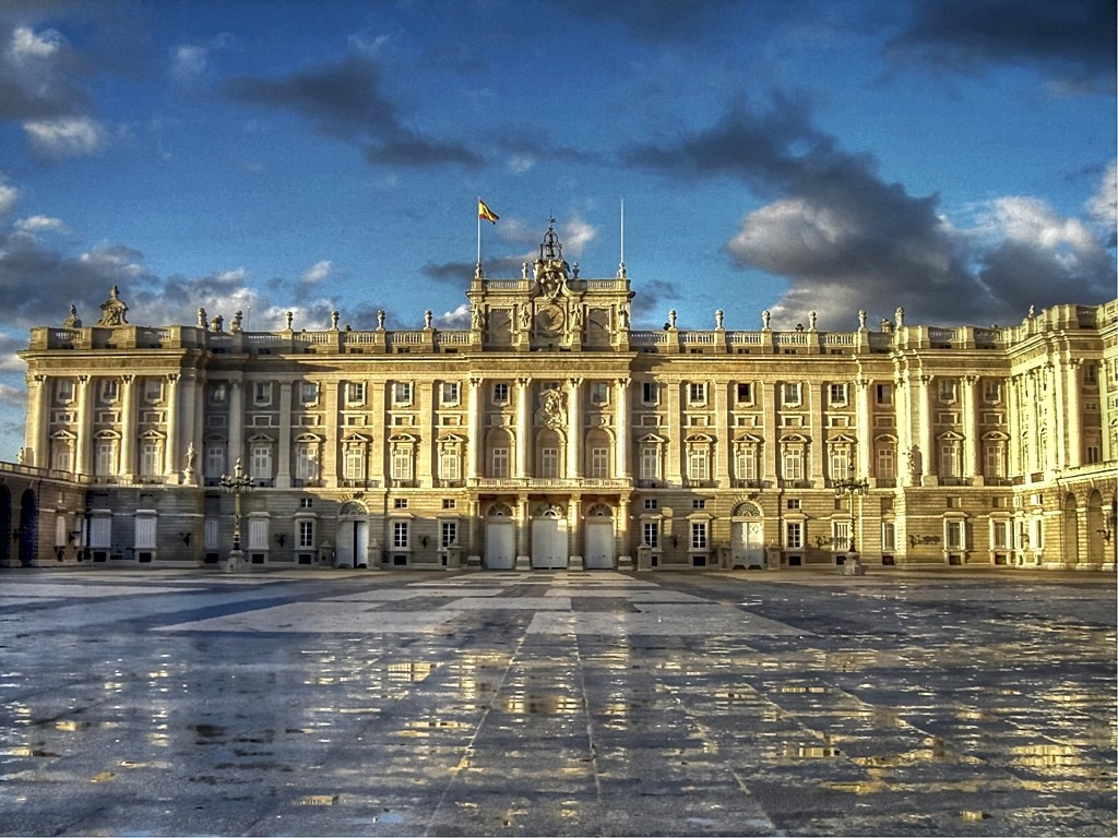 القصر الملكي